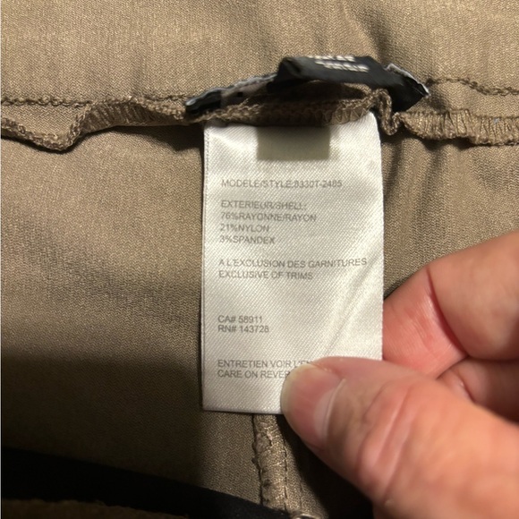 Women’s size 6 Tribal cropped pants - Picture 3 of 7